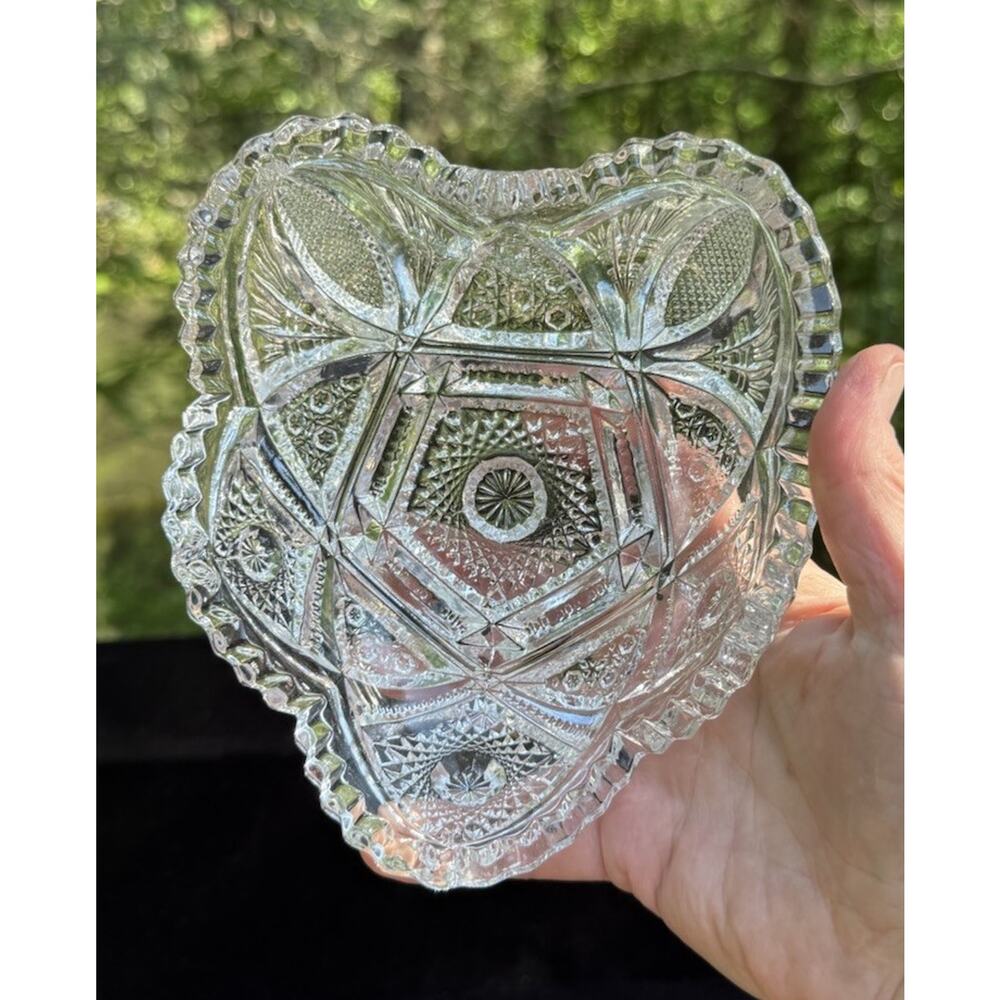 American Brilliant Bowl Dish Triangle Heart Fans Sawtooth Stars 5.5” Scalloped